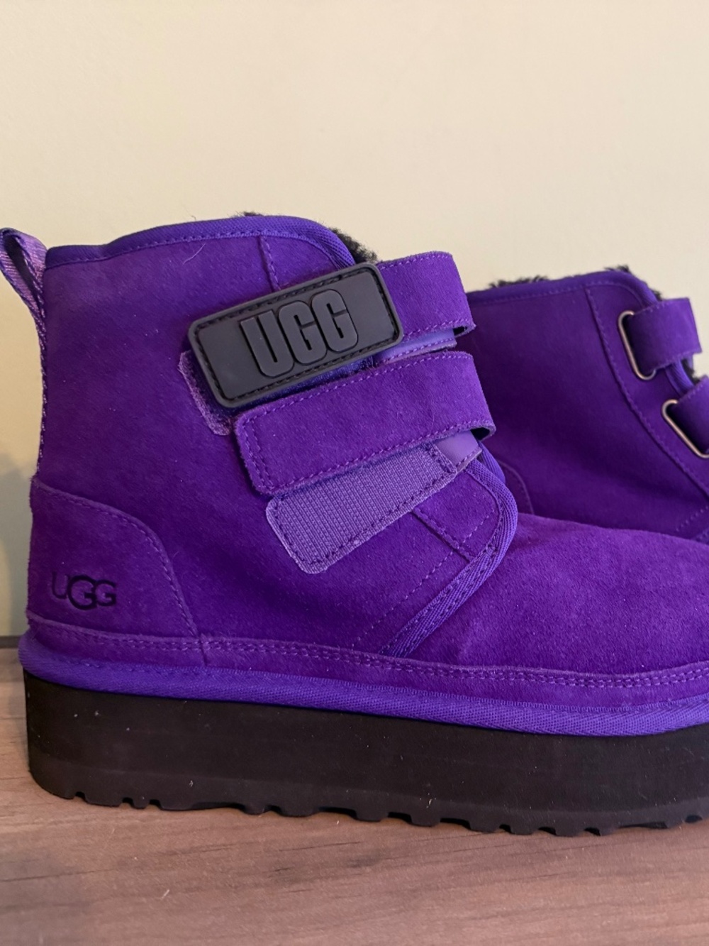 Ugg plush purple Neumel Platform Double Strap